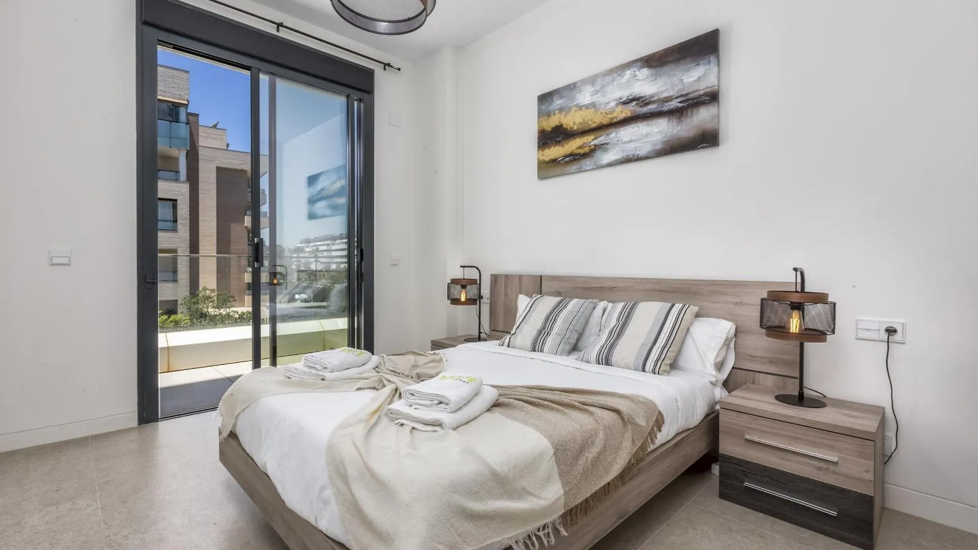 Vivi Homes - Mali Pool, Jacuzzi, Garden, Gym & Sea View Torremolinos