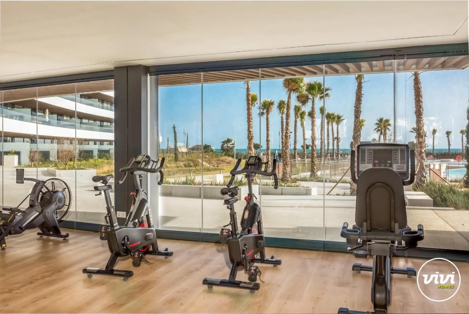 Vivi Homes - Mali Pool, Jacuzzi, Garden, Gym & Sea View Torremolinos