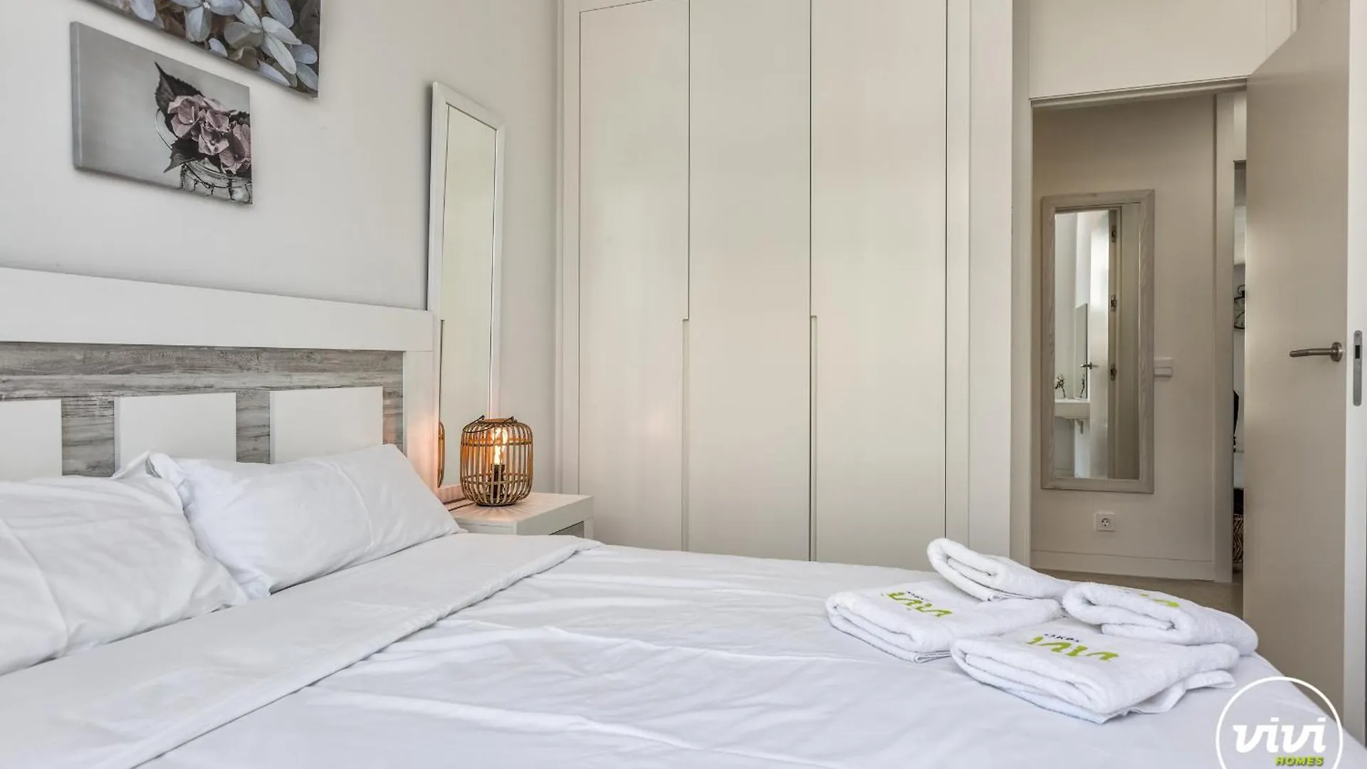 Vivi Homes - Mali Pool, Jacuzzi, Garden, Gym & Sea View Torremolinos 0*,  Spain